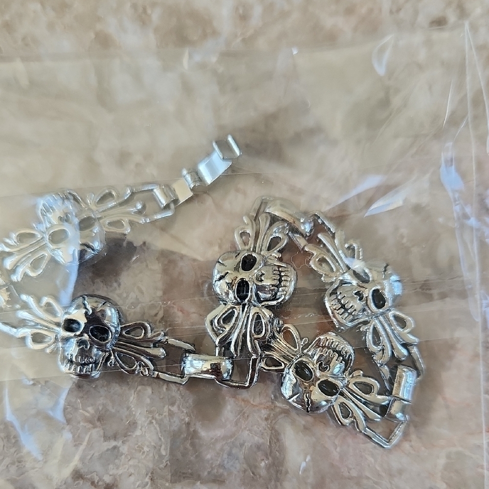 Silver Skull Bracelet, New